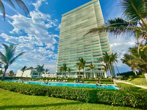 Condominio frente al mar de 4 recámaras en Cerritos