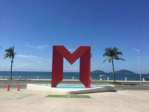 Condominio en Torre eMe sobre el Malecón de Mazatlán